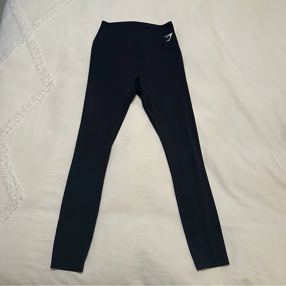 Gymshark Training Leggings - Picture 3 of 8